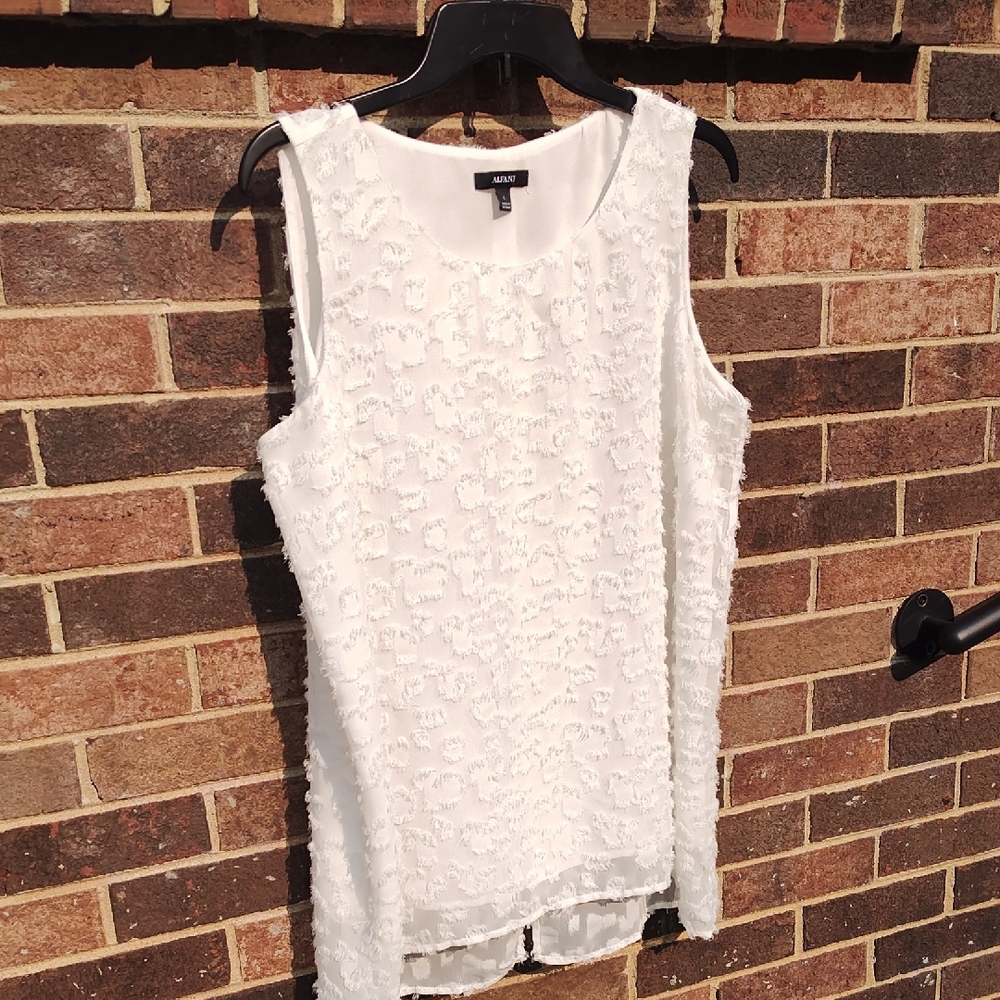 Alfani White Ruffled Sleeveless Tank Top